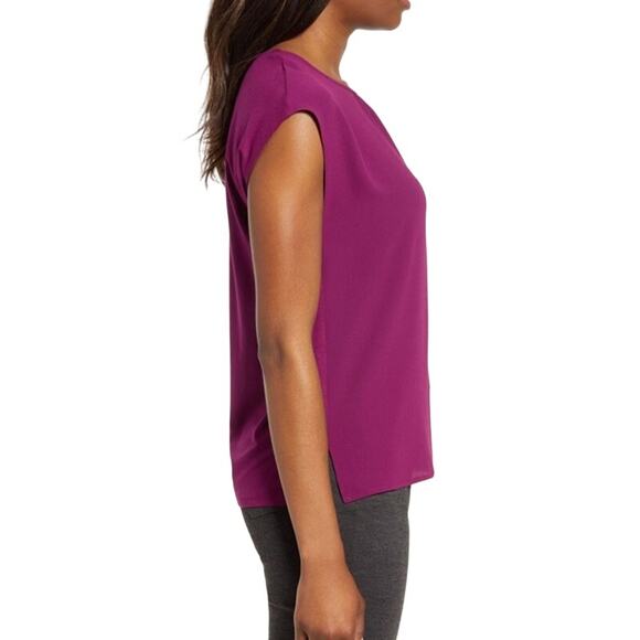 Vince Camuto Plum/Purple Gathered Neck Mixed Media Knit Back Top - SIZE MEDIUM - Picture 4 of 8